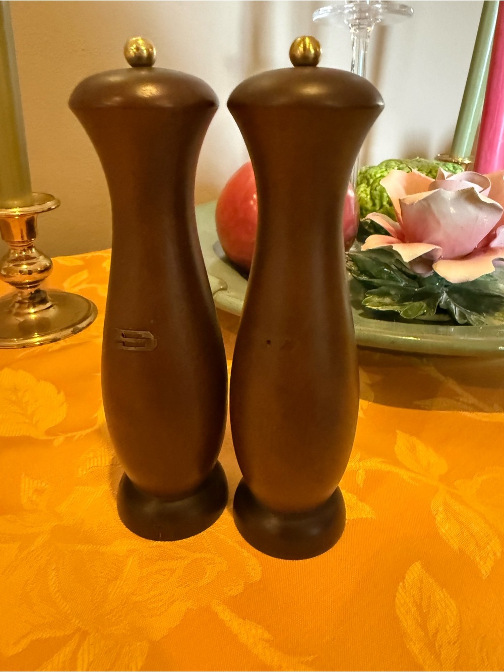 Vintage Mid Century Modern Turned Wood Salt & Pepper Shakers MCM